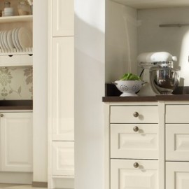 la sobriété dans un style campagne avec sa couleur naturellement beige qui apporte douceur et style  rénovation cuisine bedouret-renovation cuisine et salle de bains  toulouse 31000 artisan 